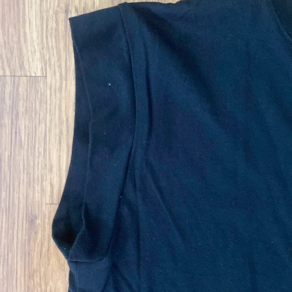 a new day Black crewneck t-shirt - Picture 4 of 10